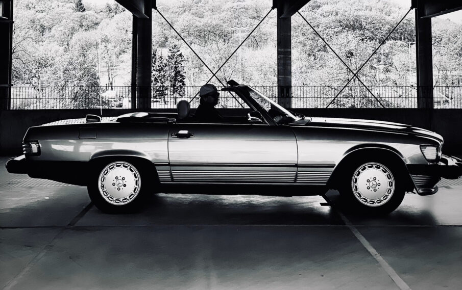 Mercedes-Benz 560 SL R107 – 1987.